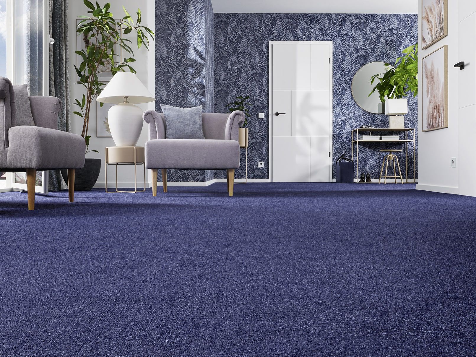 INKU Teppichboden Smaragd 85 aus der Deluxe Balance Kollektion – kraftvoller Farbton für ausdrucksstarke Akzente