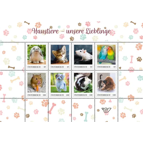 Briefmarkenblock Österreich 2023, Thema &#039;Haustiere - unsere Lieblinge&#039;, mit Tieren wie Kaninchen, Katzen, Hunden und Vögeln. Nominale: 0,85 € und 1,00 €.