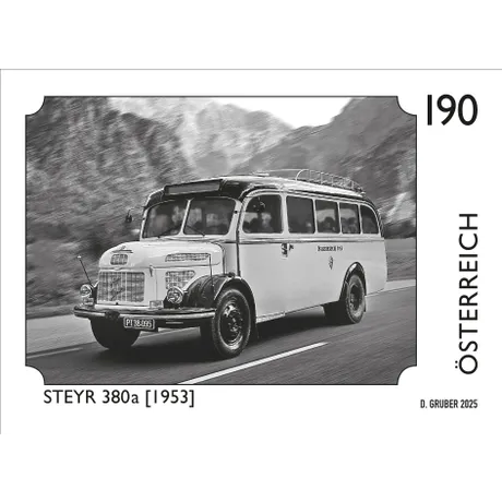 Briefmarke mit Oldtimerbus STEYR 380a von 1953 auf Bergstraße. Nominale 190, Österreich, Jahr 2025.